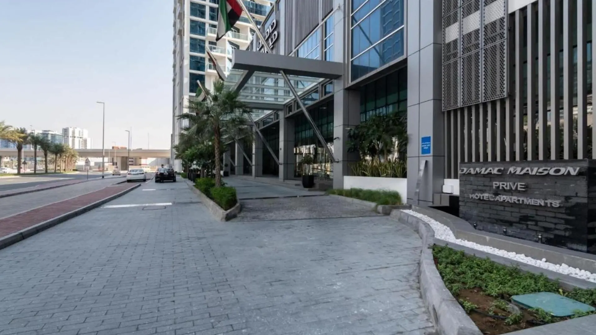 Business Bay With Canal View - Cityapartmentstay Dubai Apartment