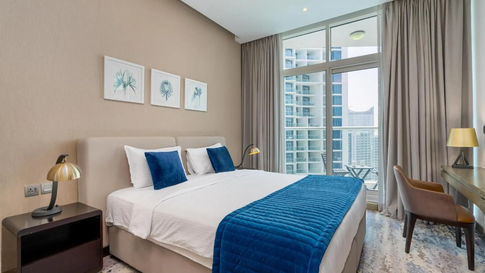 Apartment Business Bay With Canal View - Cityapartmentstay Dubai